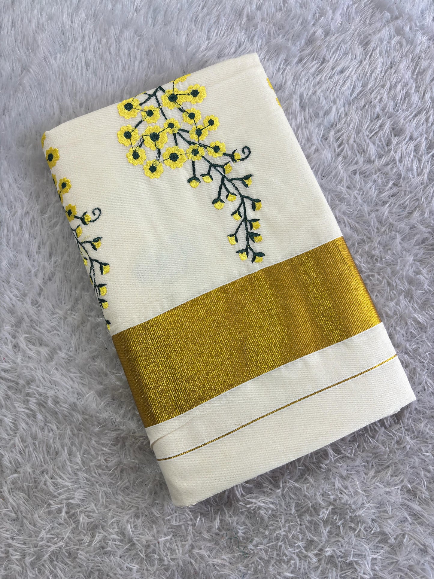 Kannikonna Embro Saree